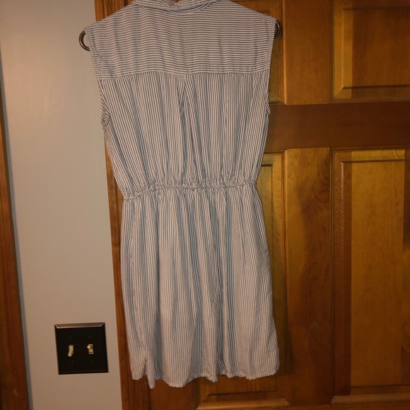 Button Down Dress - Picture 2 of 8